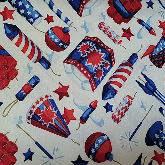 LuLaRoe Classic Tee, Size L, Fireworks, 4th of July, Red, White & Blue - Picture 3 of 6